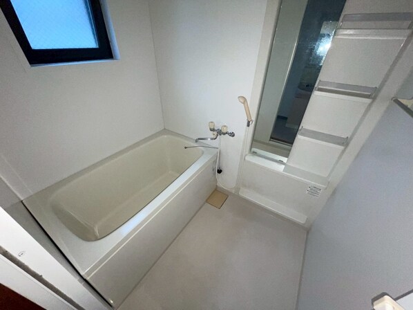 アビックス英賀保駅前の物件内観写真